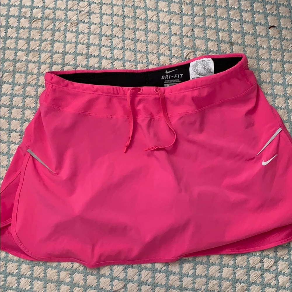 Nike Dry Fit Running skirt with built in shorts